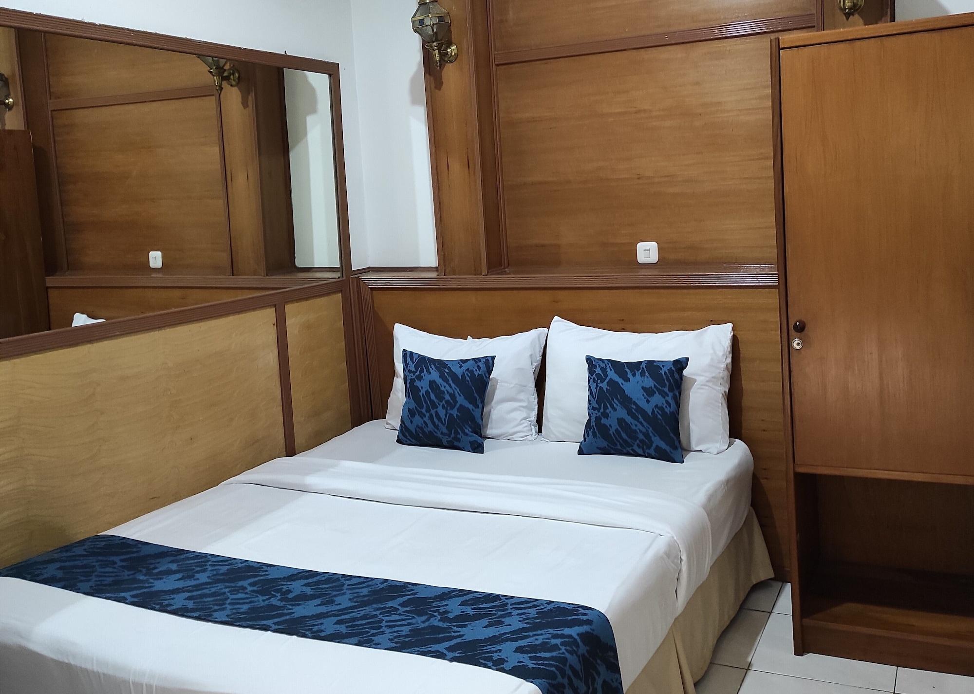 Arwiga Hotel Бандунг Екстериор снимка
